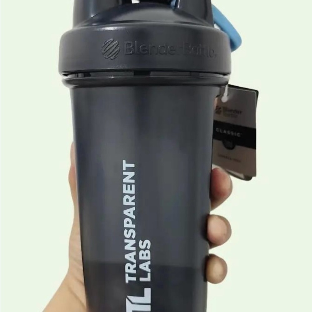 BlenderBottle Transparent Labs Shaker
